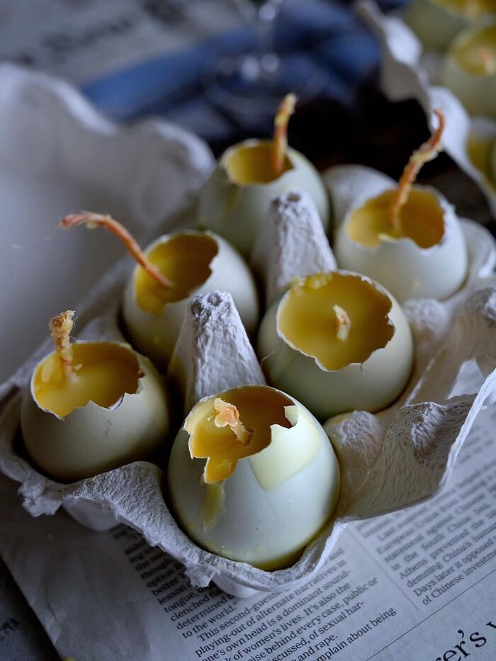 【夏休みの宿題 にも】みつろう&たまごの殻で、エッグキャンドル創り