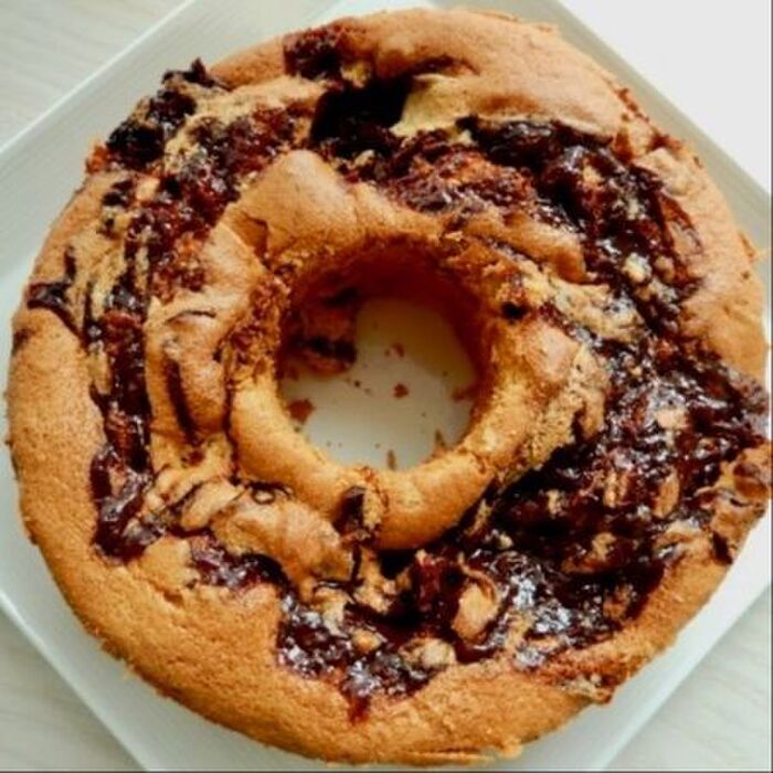 くるみとキャラメルのシフォンケーキ