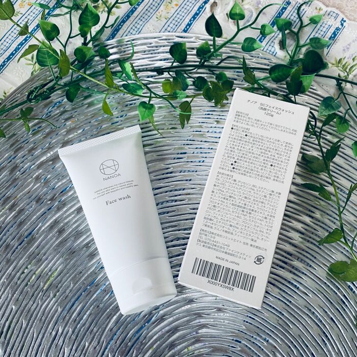 シンプルすぎるデザインの洗顔フォームが逆に気になった!ことありませんか?