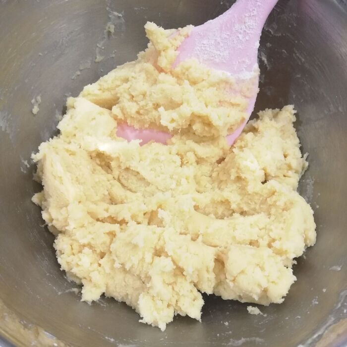 ④薄力粉を加える