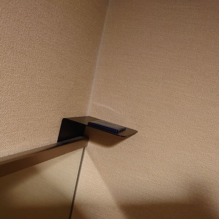貼り付けて、その上に置く