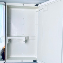 梅雨に入る前にみつけた、洗面所の黒カビを退治!