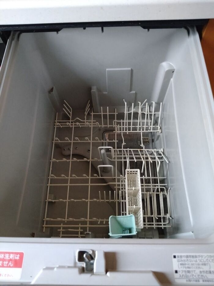 食洗機の中身を全部出す