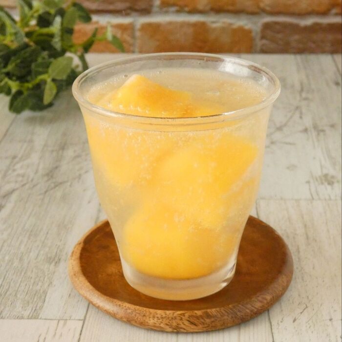 フルーツ缶詰でひんやり「フルーツ氷のソーダ」