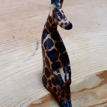 割り箸…捨てないで…木製キリンの置物の修復に!