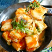 簡単おつまみ♪厚揚げの明太チーズ焼き