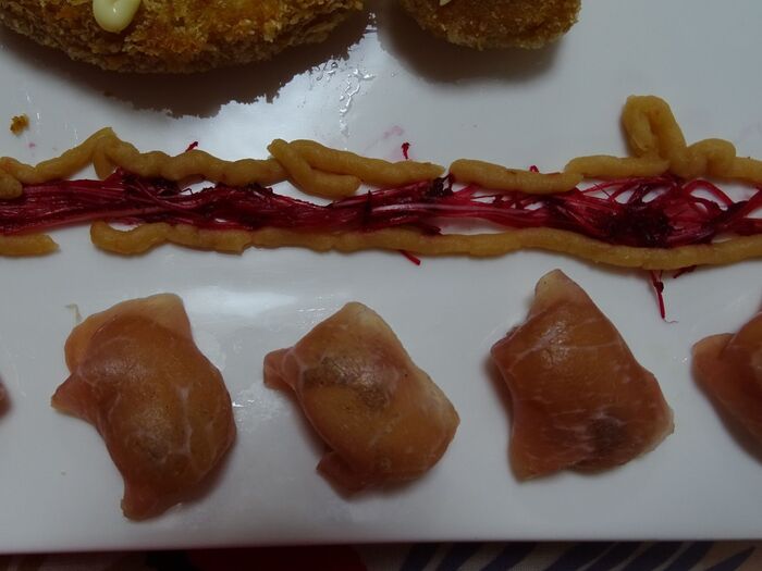 しらがねぎのビーツ風味