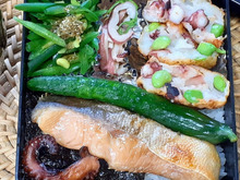 鮭弁当ではありません…しっとりつるつる焼き魚と手作りさつま揚げ弁当!美味しい!!!