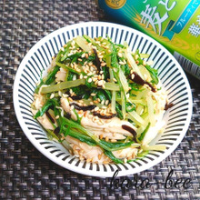 【おうち居酒屋ごはん】ささみと水菜のヘルシー塩こんぶラーぽん和え
