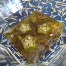 冷たい寒天寄せで食欲増進