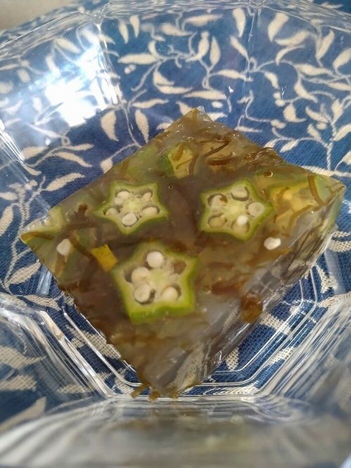 冷たい寒天寄せで食欲増進