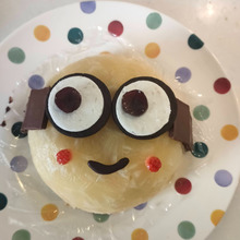 ひんやりミニオンズケーキ☆黄色は○○で!