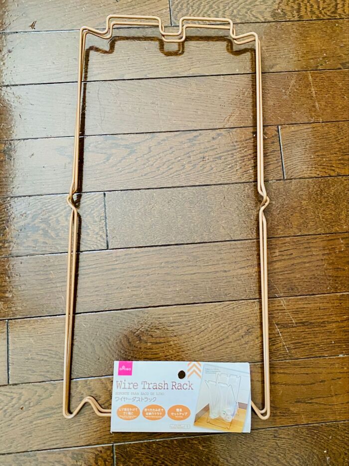 これに!エコバッグをかければ便利な収納に早代わり^_−☆
