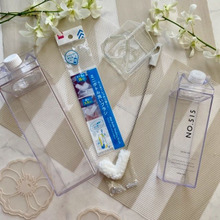 バズっている牛乳パック冷水筒を洗うならこれ!ダイソーのミニボトル洗いブラシ