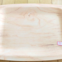 ダイソーにもあったとは!滑りにくいトレー