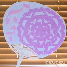 100均手作りうちわキットでオリジナル「お花紙染めうちわ」を作ろう◎