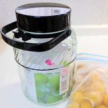 100均300円商品の保存瓶で「梅シロップ」作り♪