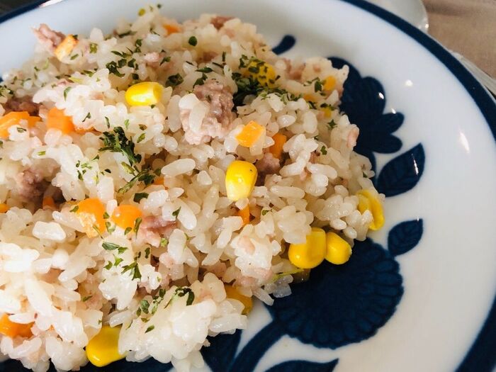 猛暑日は【炊飯器】にお任せ!!今ある食材で炊き込みピラフ