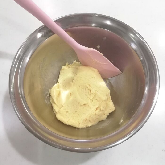 ⑤粉類を加える