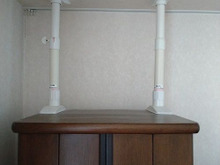 地震対策・突っ張り棒の効果