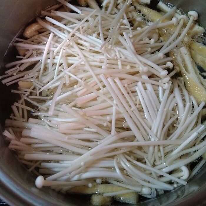 だしで煮る