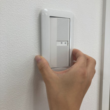 なんと取り外せます!スイッチのカバーを綺麗にしましょう♪