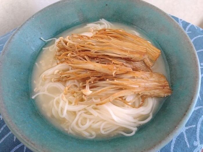 揚げえのきと冷たいそうめん味噌汁