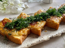 おつまみにもご飯のおかずにも〜厚揚げのネギ味噌マヨ焼き