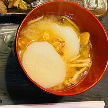 相性バッチリ!長芋となめこの味噌汁