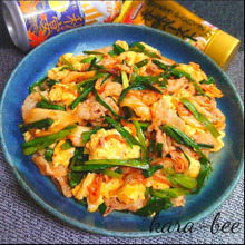 【おうち居酒屋ごはん】ご飯にかけたい!ニラ玉豚キムチ