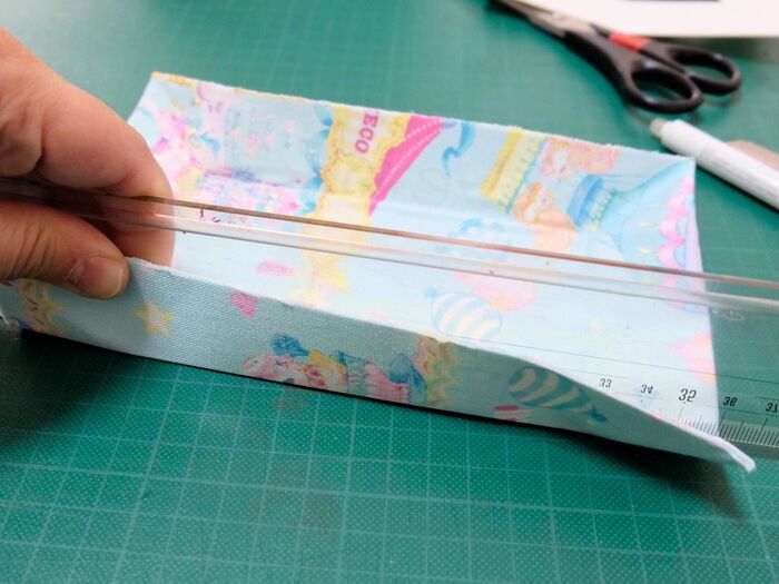 折れ線を折ります