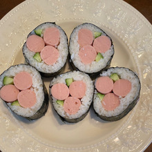 お弁当にもバッチリ!ミッキー海苔巻き♪