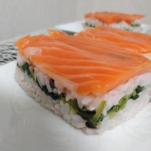 サケの押し寿司