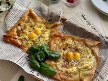 賞味期限が迫ってきた2品で〜春巻きの皮のカリカリ焼き