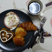割れたよ・・・お家lunch!!たまには、食べたい!!