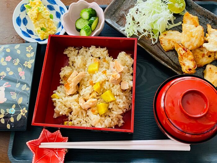 秋の味覚!はらこ飯