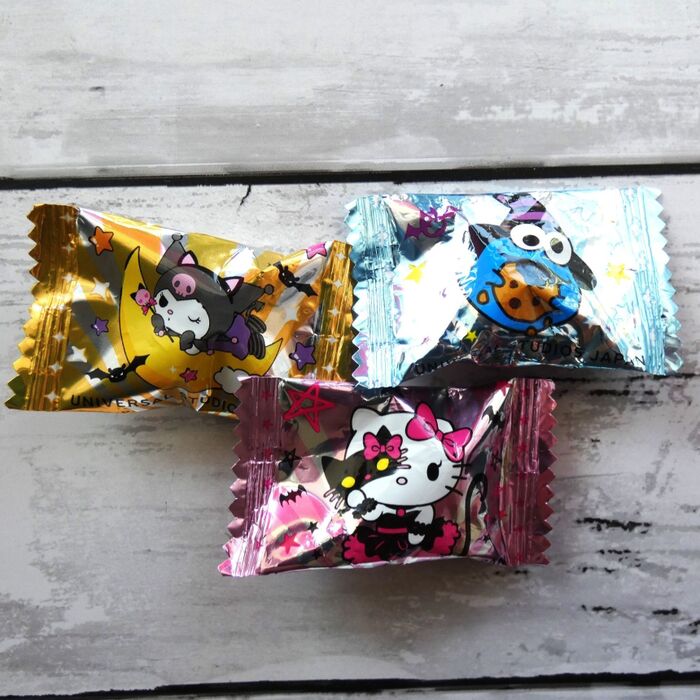 ハロウィーン限定の可愛いキャンディを貰いました!