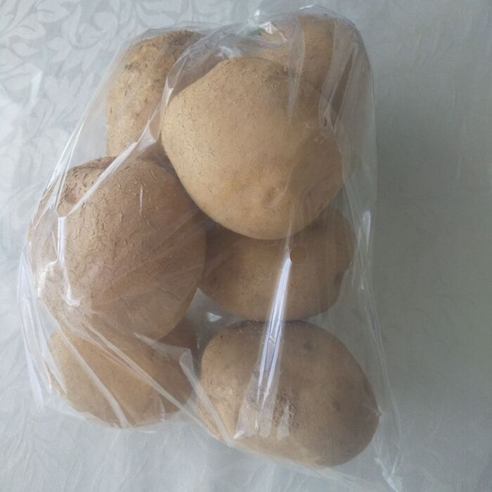 じゃがいも買ったら、すぐにこの作業♪