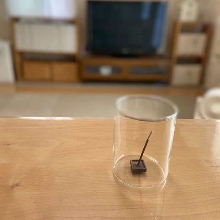 我が家のお香の立て方はこちら