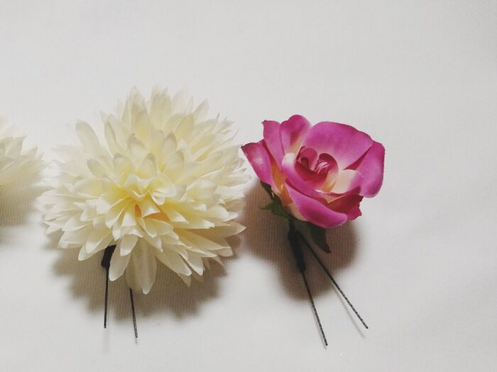造花で作る髪飾り