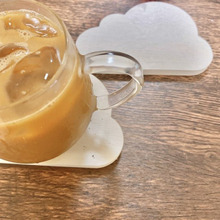 ★可愛くてしっかり。珪藻土の雲形コースター★