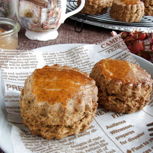 全粒粉で風味豊か♡紅茶のスコーン