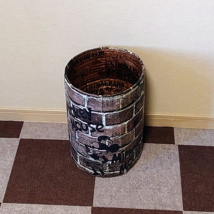 うちの【ごみ箱】底がないんです ☆不思議なゴミ箱☆