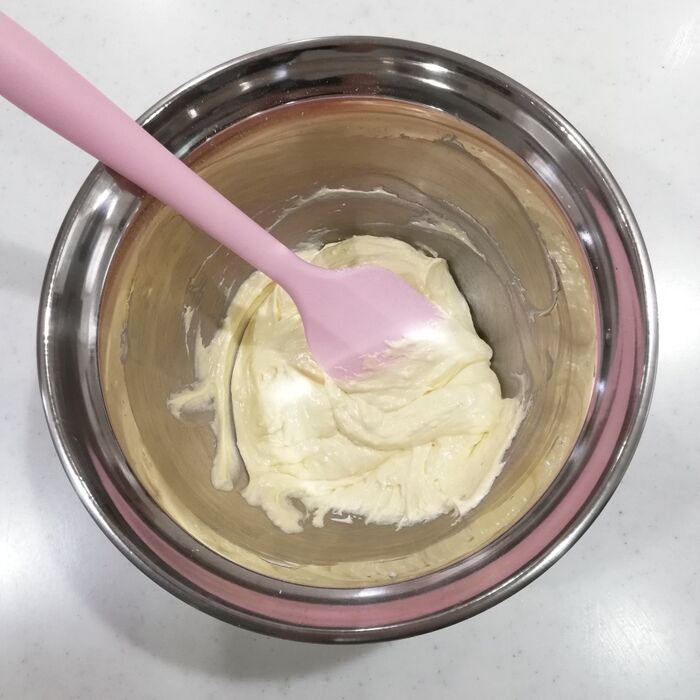 ⑥粉類を加える