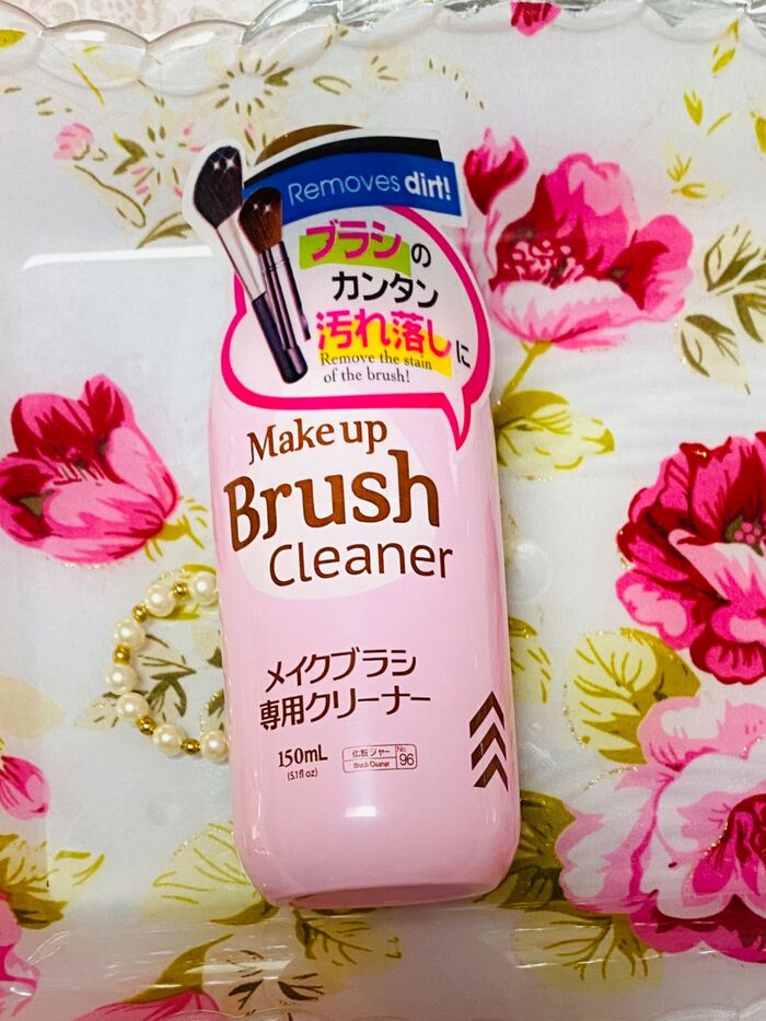 雑菌防止!メイクブラシの掃除方法