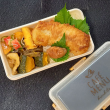 おかずが潰れないお弁当箱