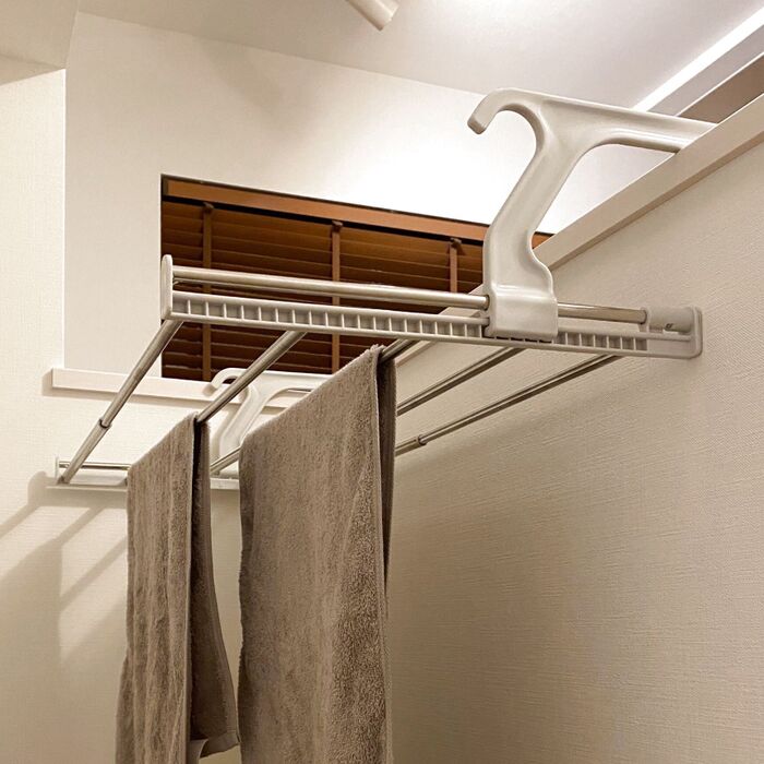 やっぱりニトリが便利!屋内でも活躍のベランダハンガー