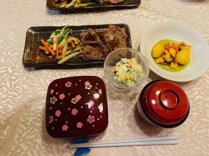 我が家の必殺法!薄いお肉を豪華に見せる方法