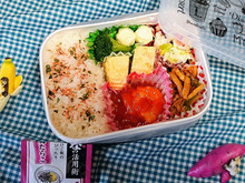 お弁当箱は洗わずまた使うって‥‥ど〜ゆ〜事?