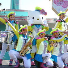 【USJ】めっちゃハッピーになれる!『ハローキティハピネスブラスバンド』